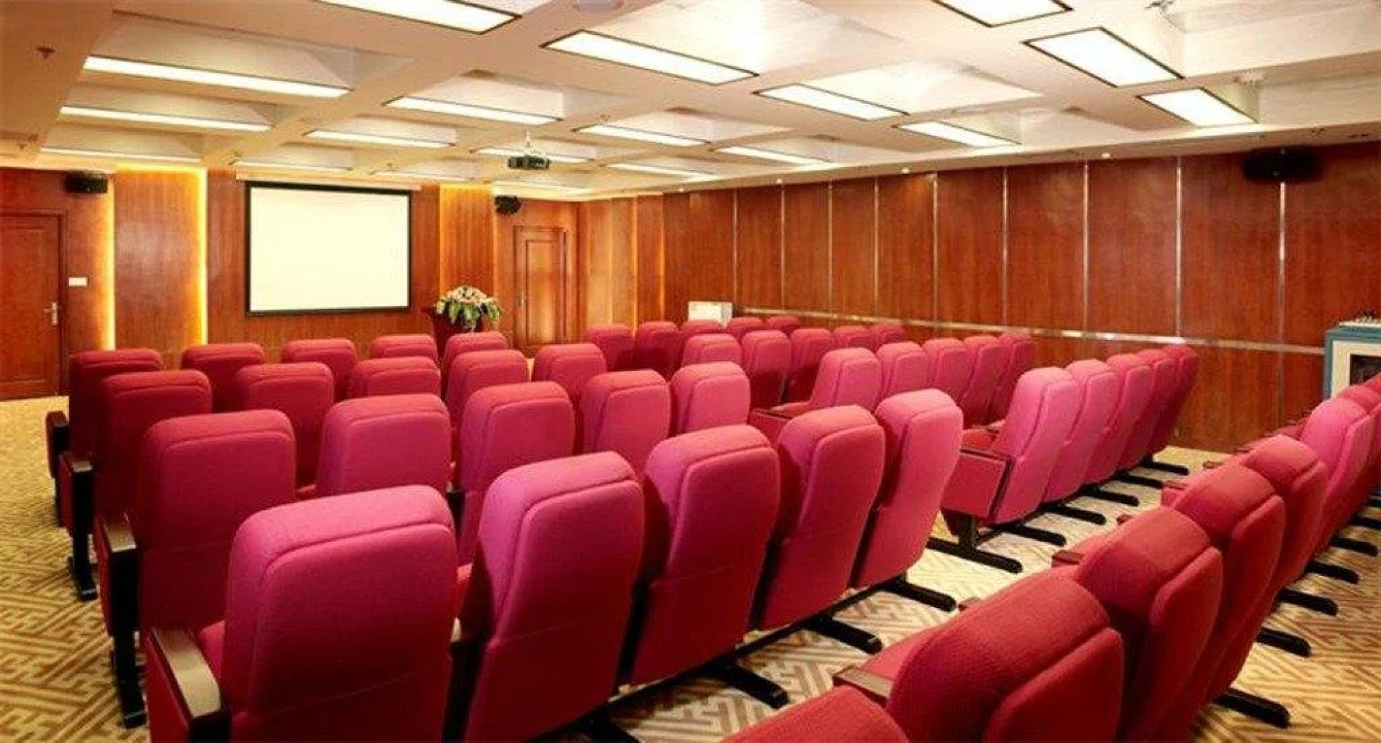 Petroleum Business Hotel