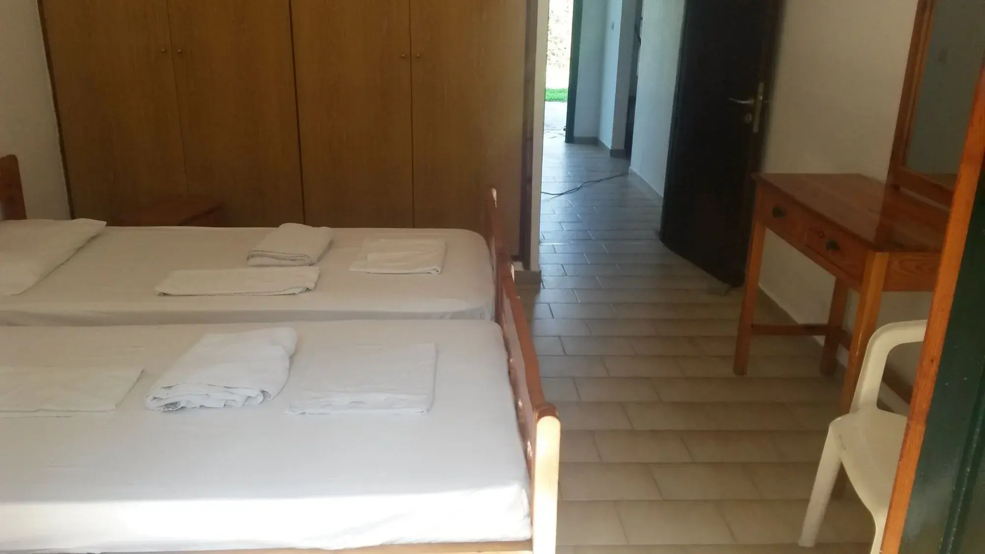 Sunny Dreams Apartments Ipsos