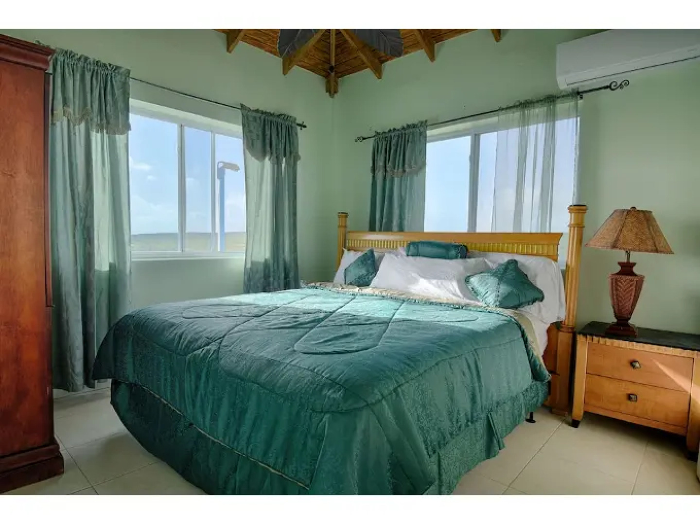 The Ocean Dream Beach Resort