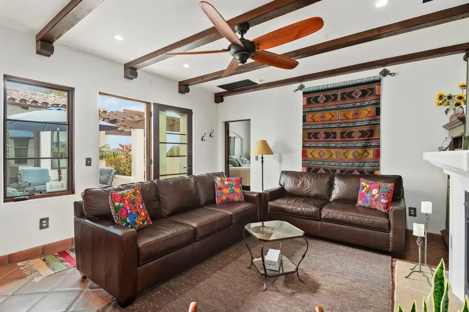 Casa de Lujo - Spanish Seaside Retreat