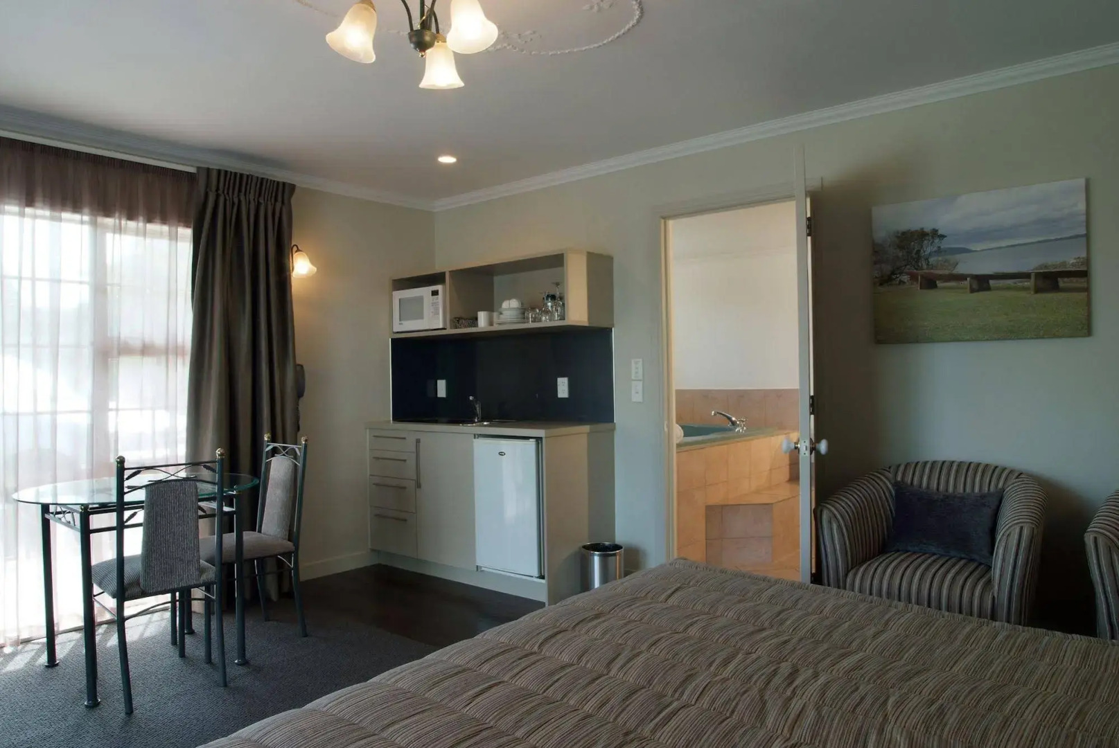 Silver Fern Rotorua Suites & Spa