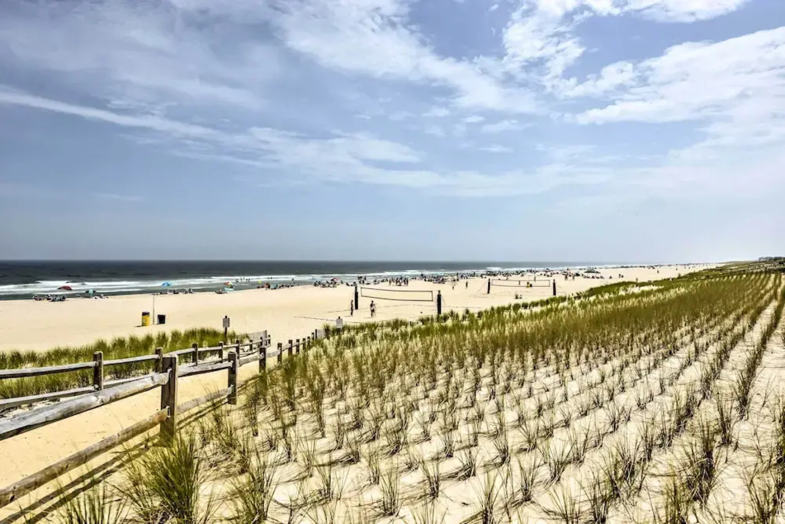 Breezy Ship Bottom House w/ Yard + Beach Access!