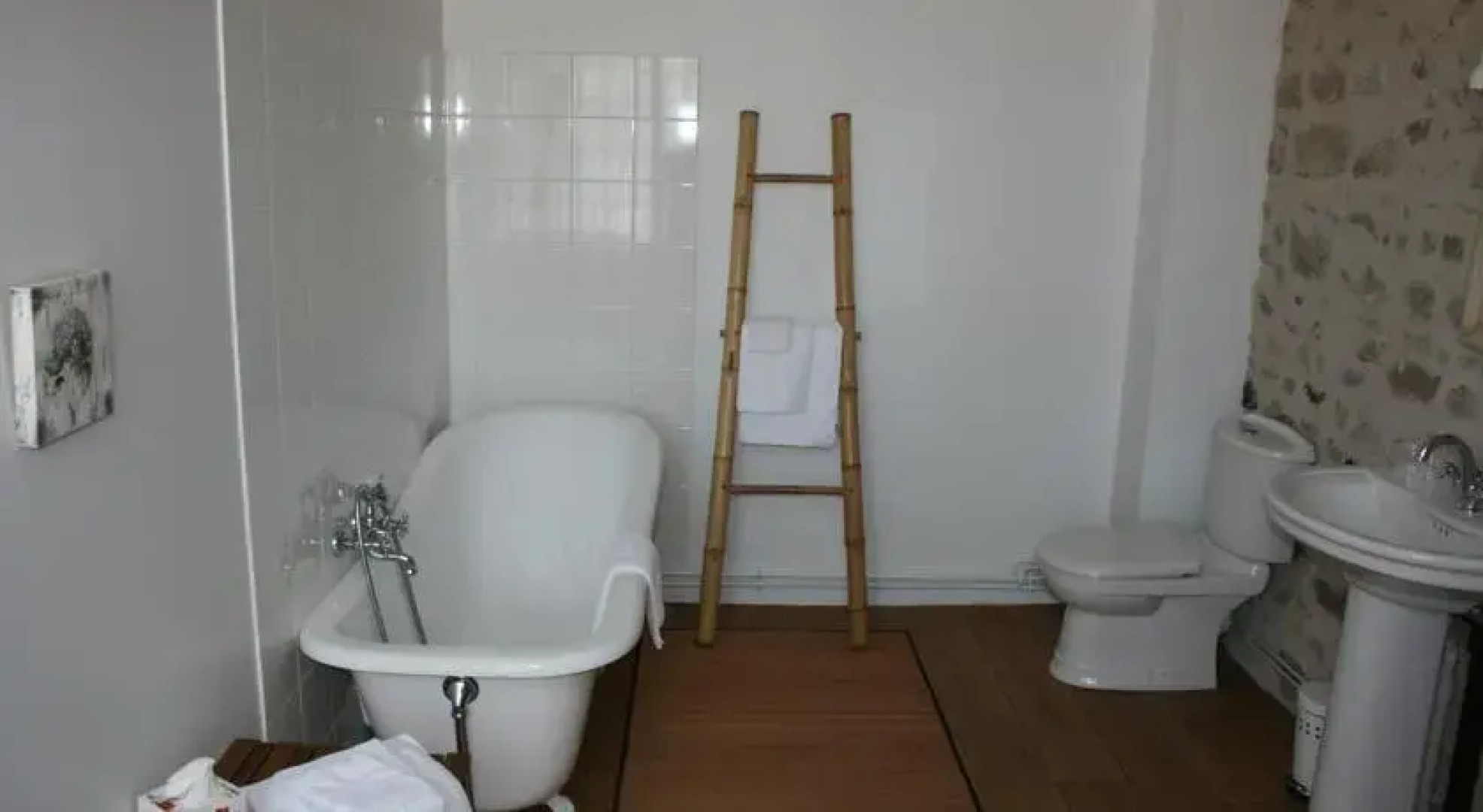 Auberge Le Saint Leo Bon