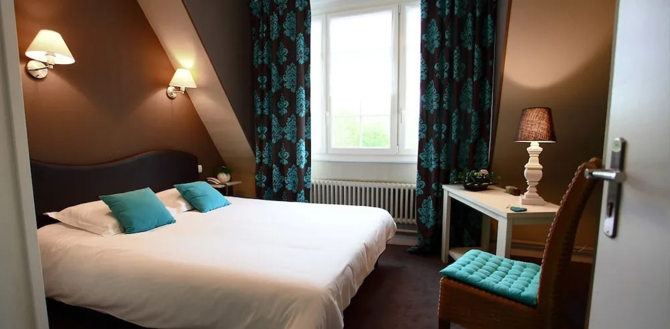 Hostellerie De La Riviere