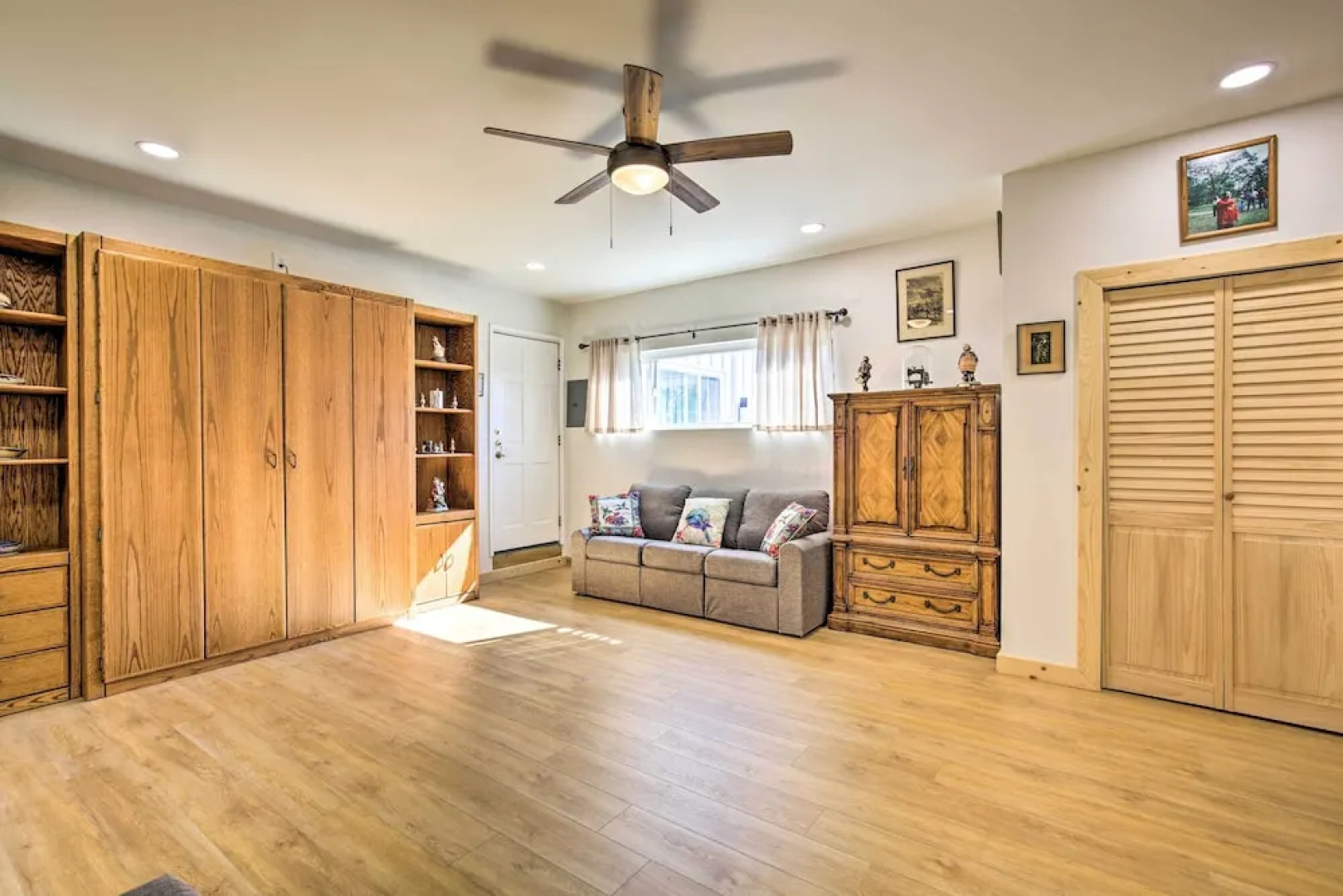 Sunny Bonita Studio ~ 5 Mi to Historic Dtwn!