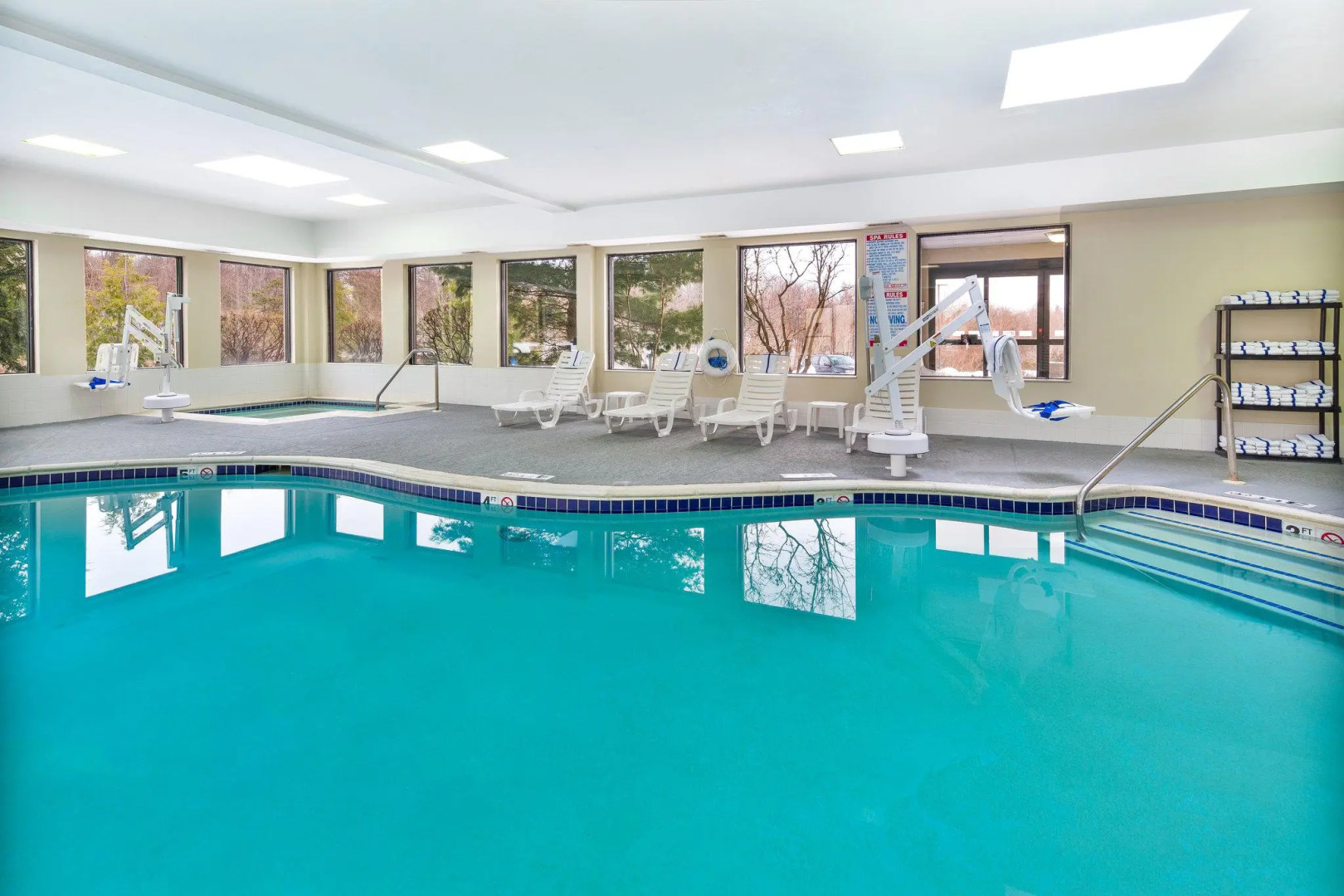 Holiday Inn Express Harrisburg I-81 – Hershey by IHG