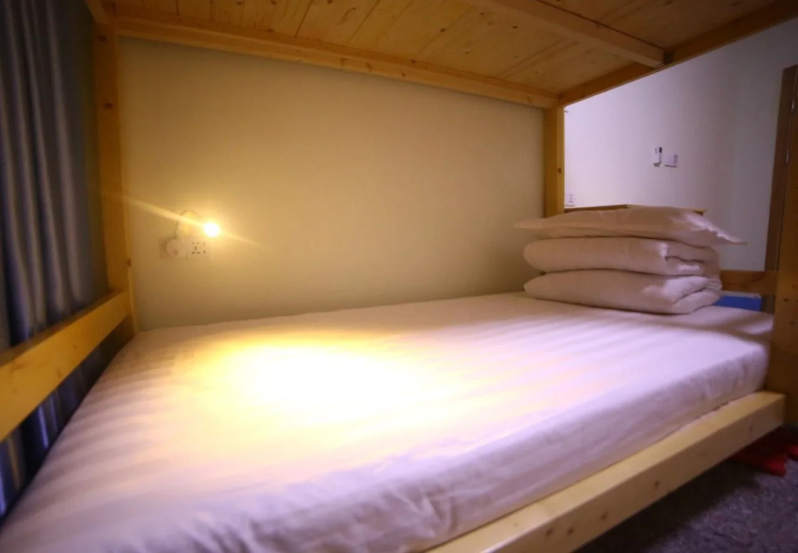 Luoyang Heartland International Youth Hostel