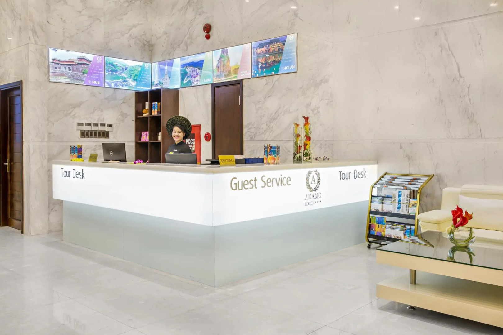 Yarra Ocean Suites Danang