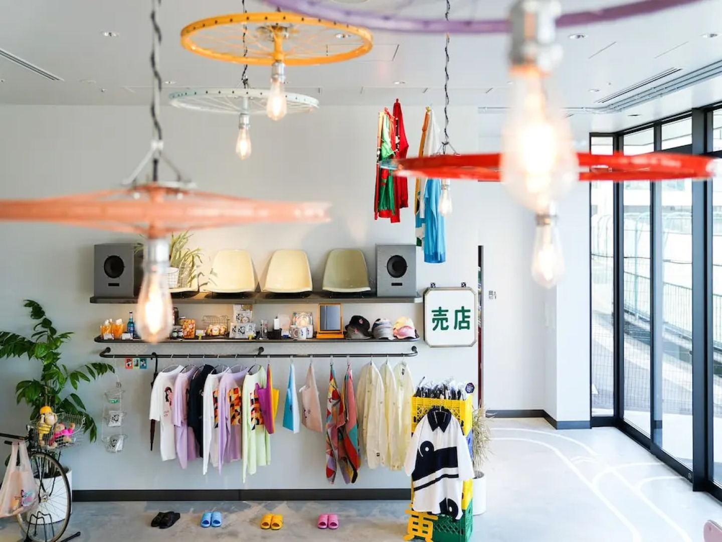 SETOUCHI KEIRIN HOTEL 10 by Onko Chishin