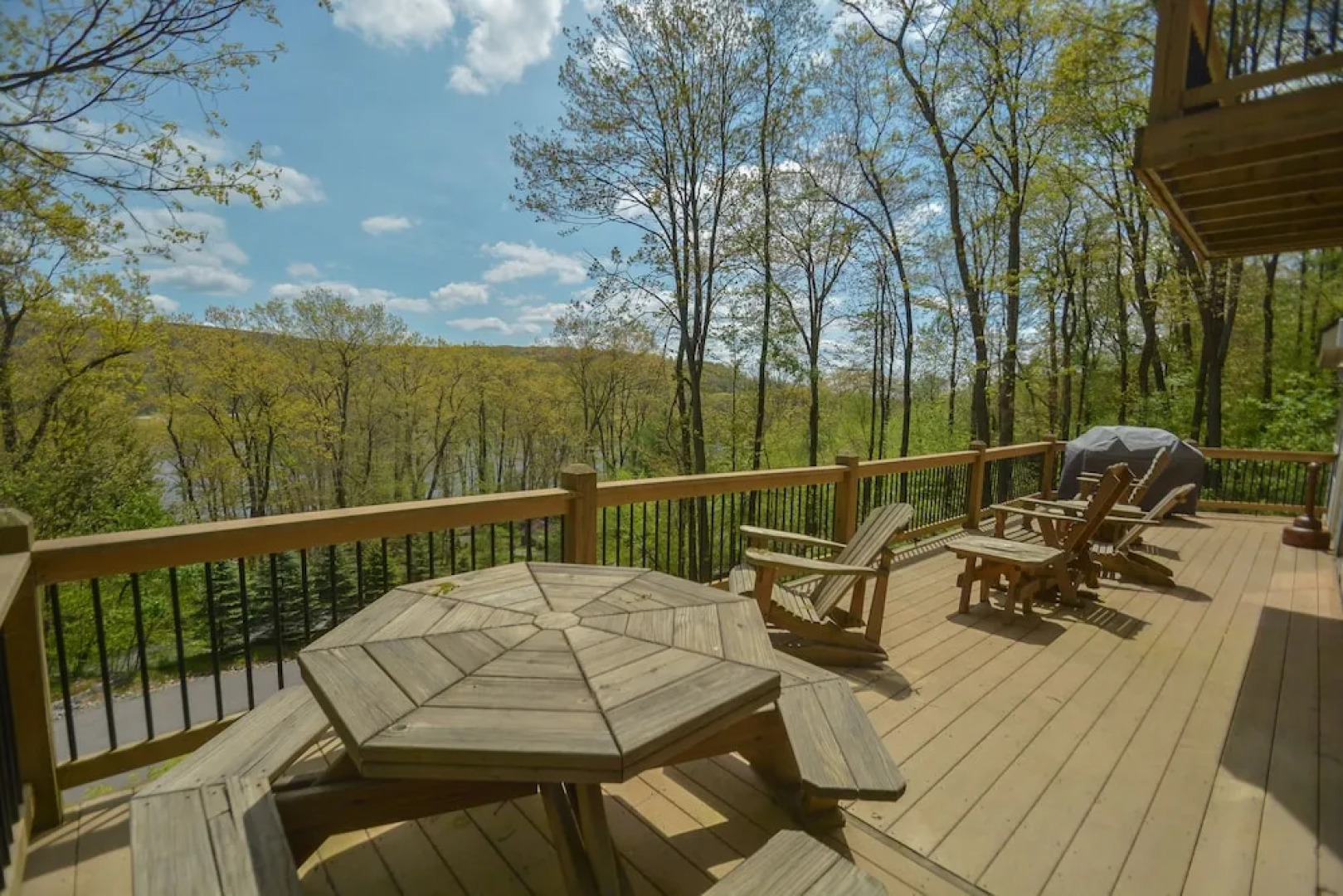 Canadian Day 4 Bedroom House