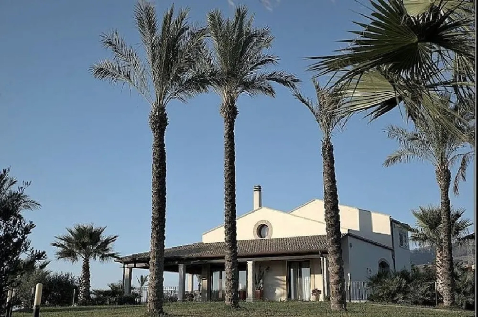 Villa Egadi con Piscina e Campo da Tennis