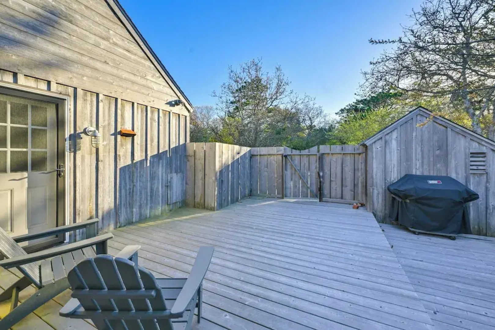 Walk to Amagansett Beach: Cottage w/ Deck!