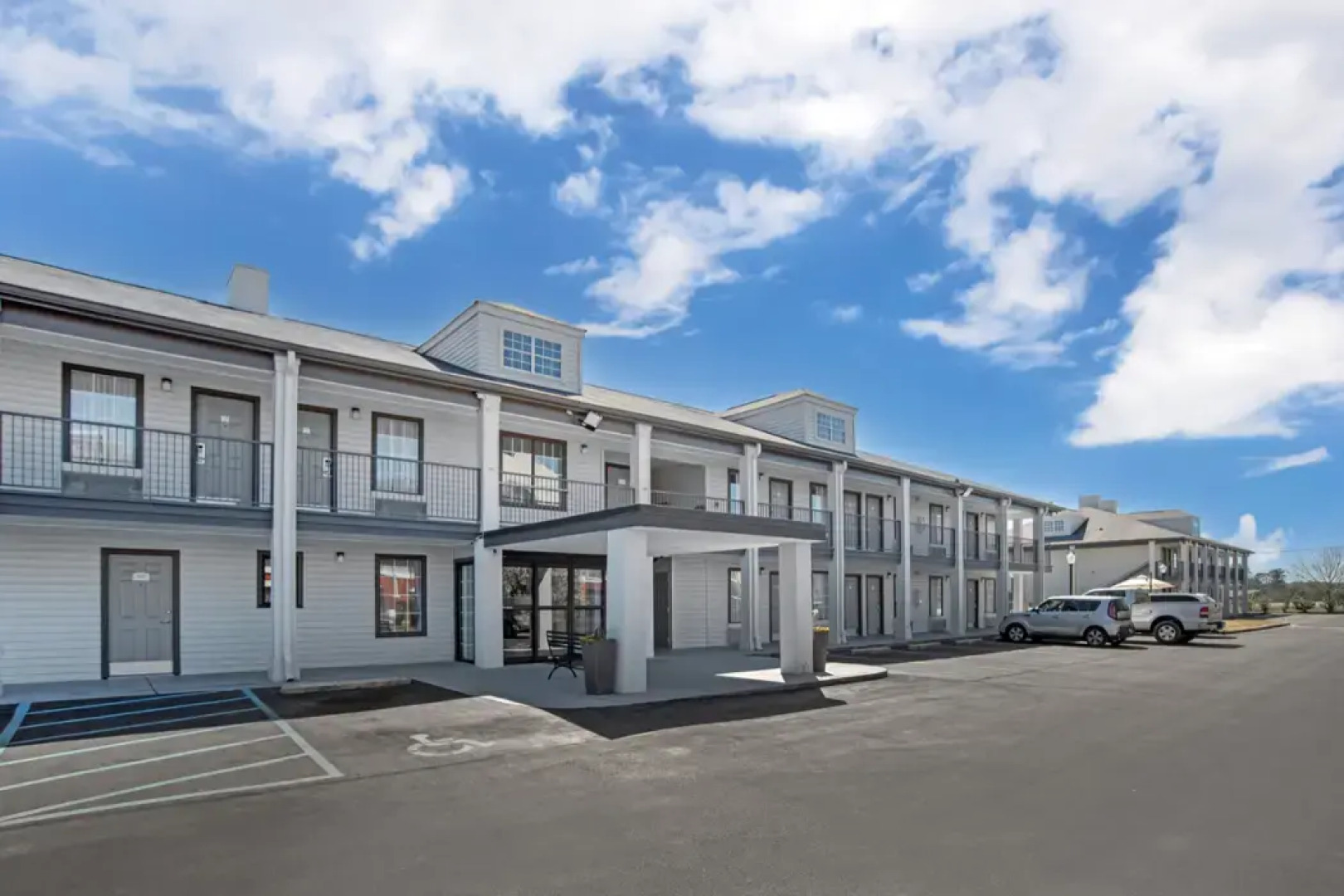 Quality Inn Bessemer I-20 exit 108