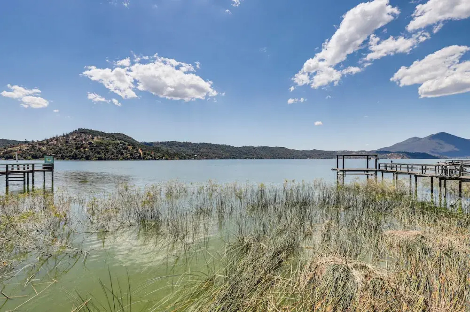 Watefront Getaway w/ Mtn Views & Dock in Clearlake