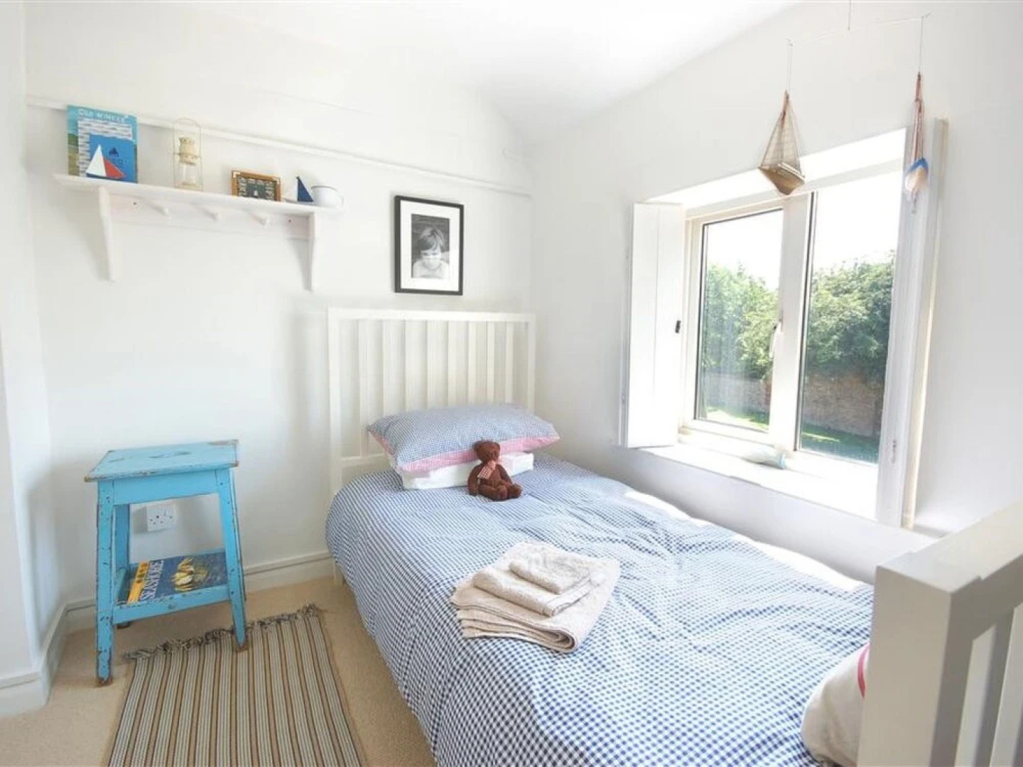 4 Church Terrace Docking