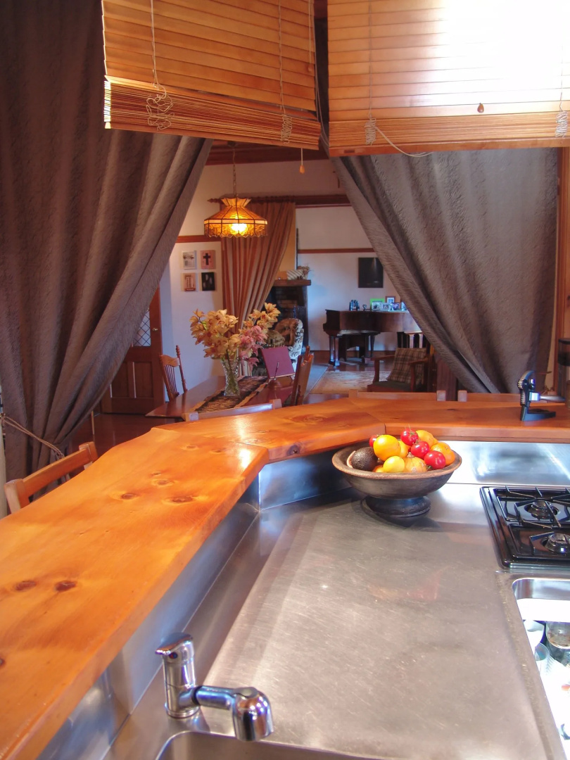 Orongo Bay Homestead