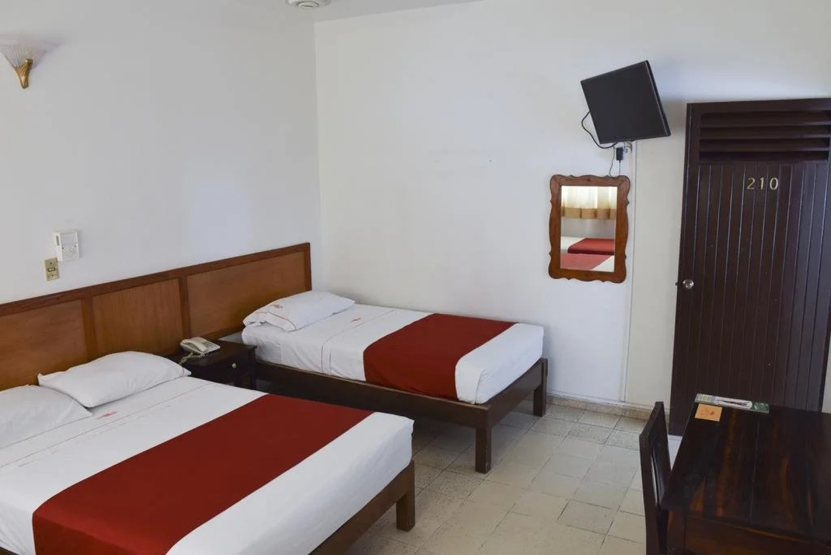 Hotel LB