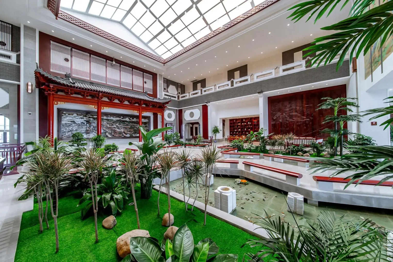 YUN-ZEN Jinling Acrobatics Hotel