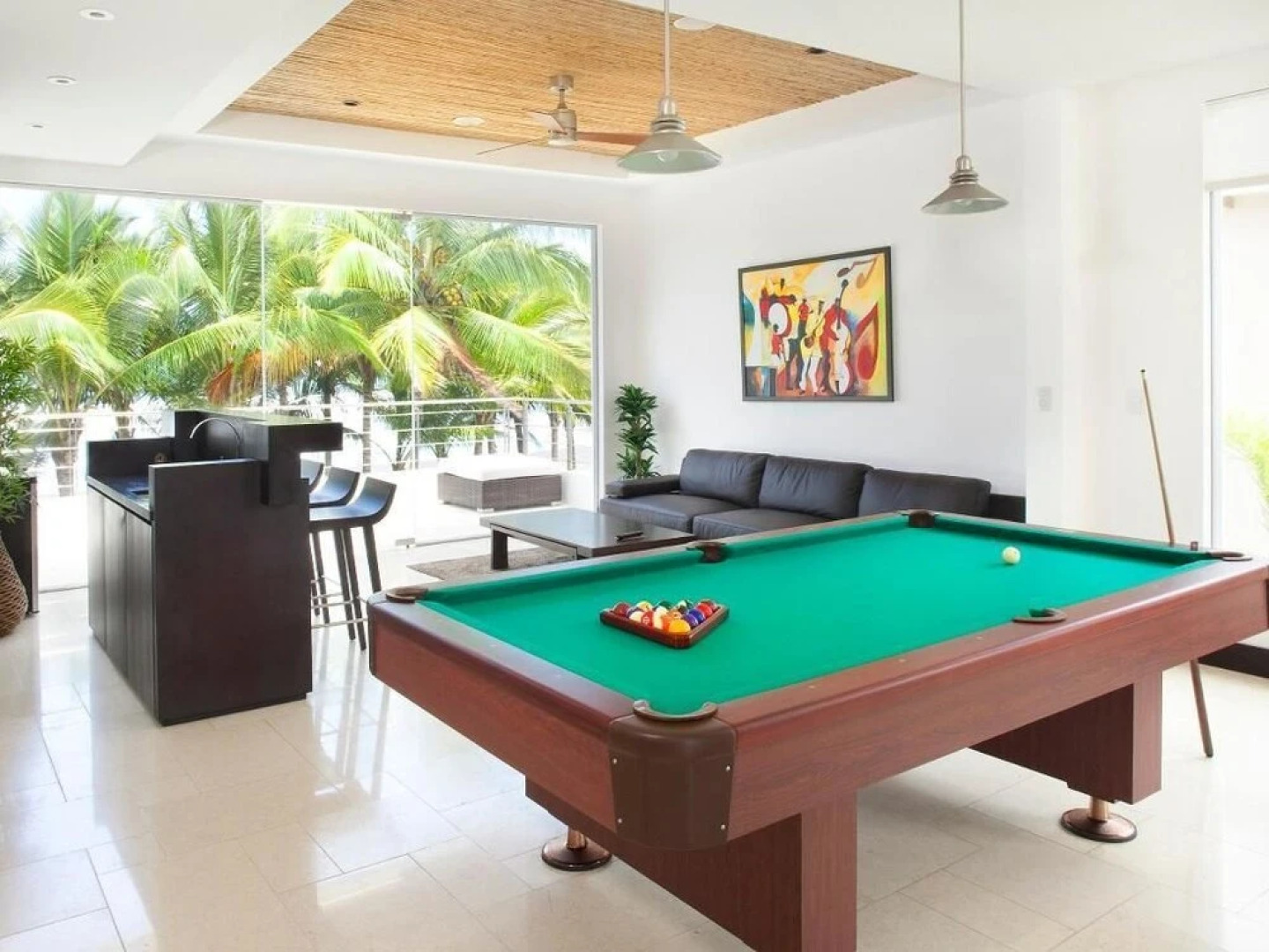 Casa Del Mar