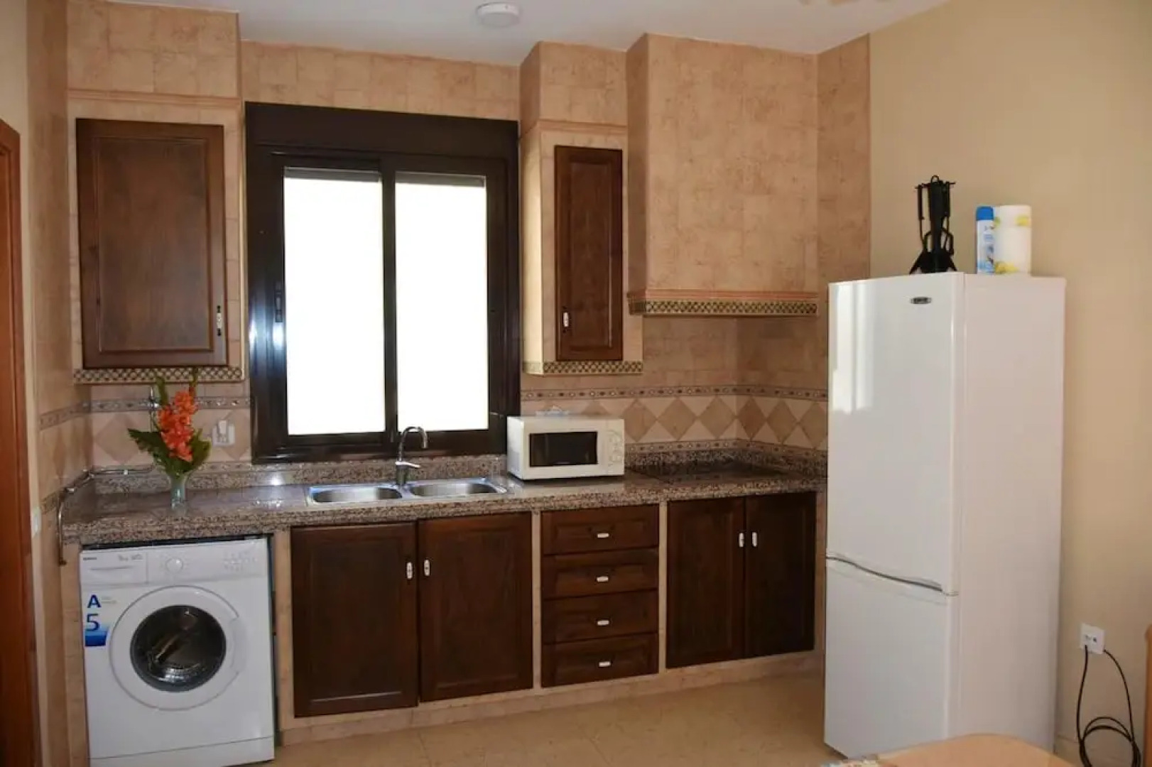 Apartment With one Bedroom in Setenil de las Bodegas, With Wonderful City View, Balcony and Wifi