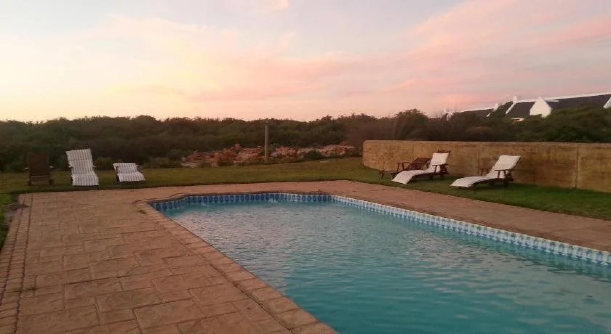 Draaihoek Lodge & Restaurant