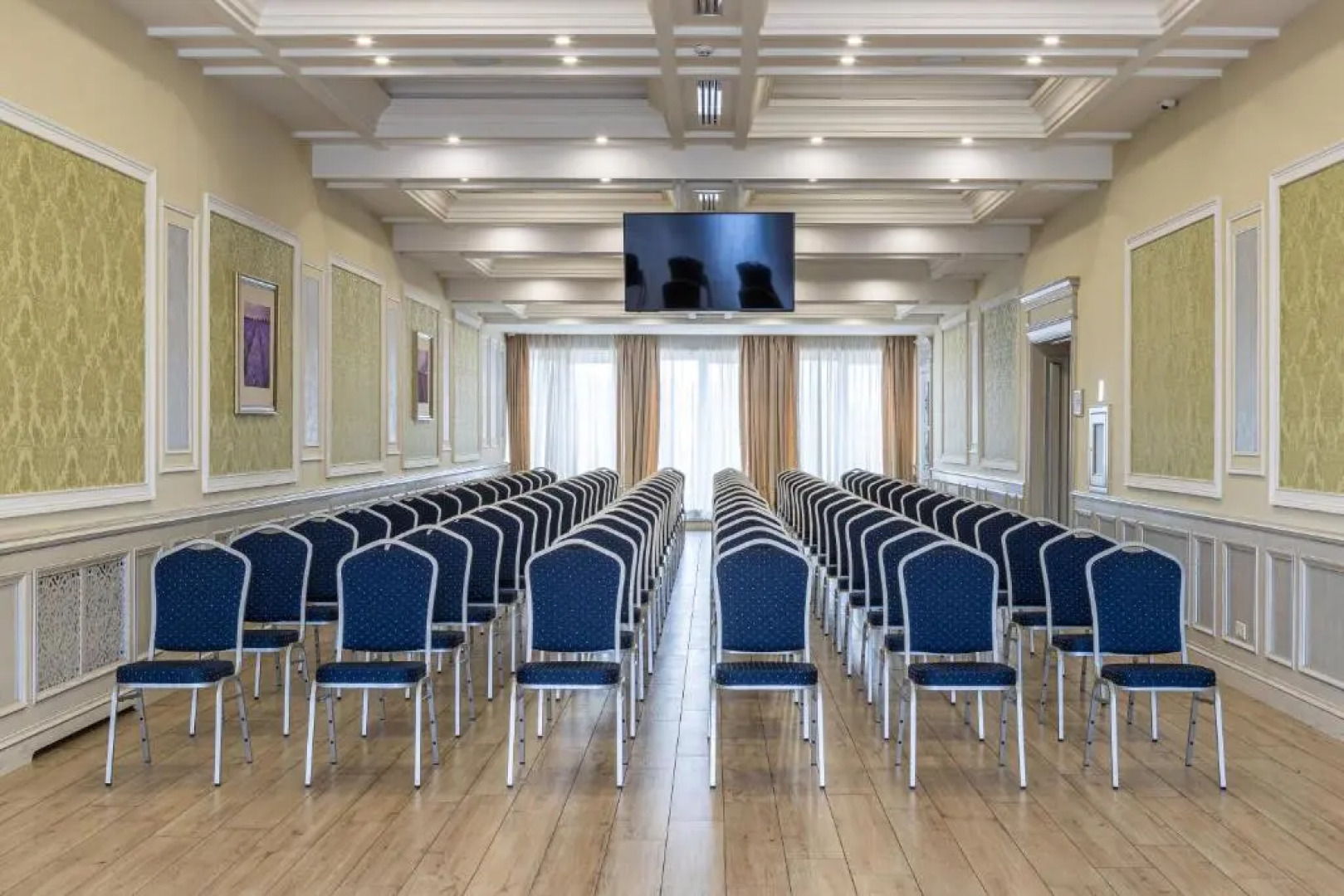 Отель «Соната»