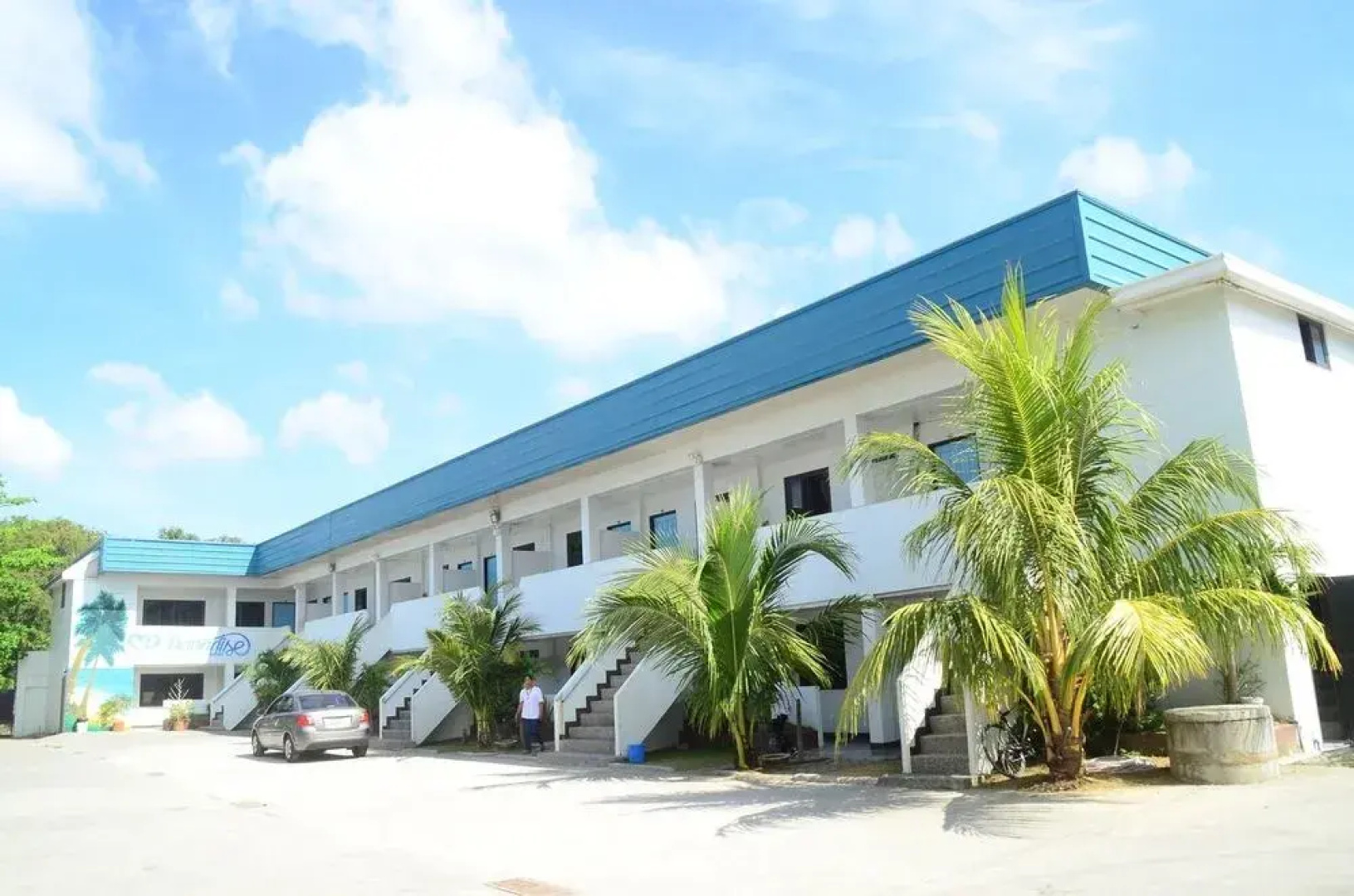 S.R Paradise Beach Resort Hotel