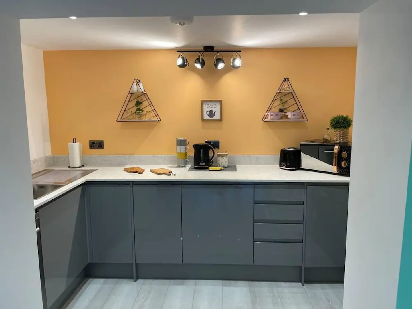 Hideaway 1-bed Apartment in Herne Bay