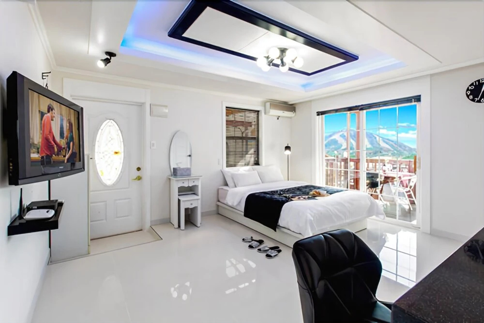 Hoengseong Rose of Sharon Pension