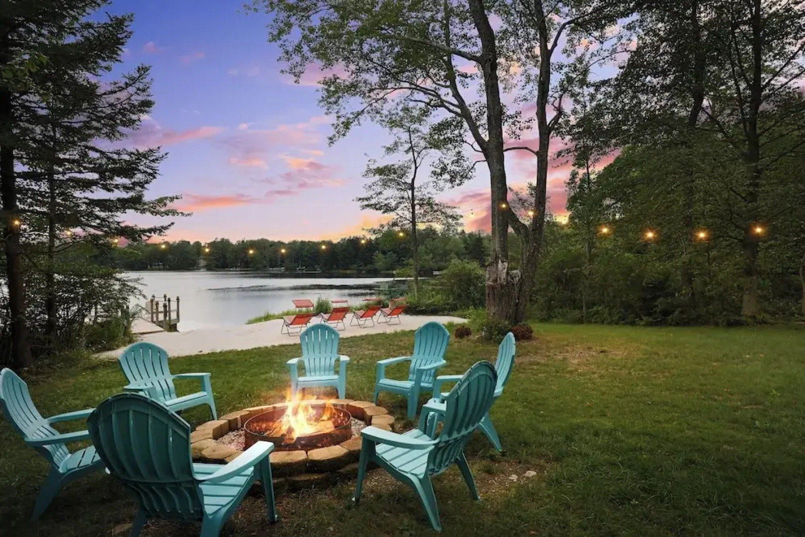 Luxe Lake House w/ Private Beach in Pocono Summit