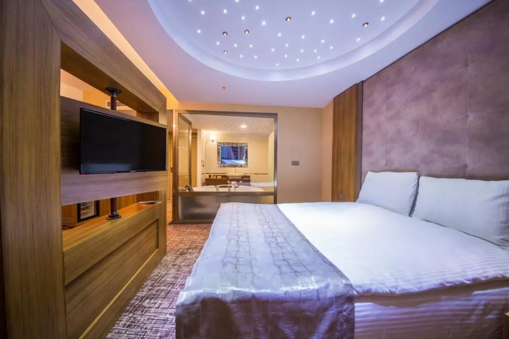Bendis Hotel
