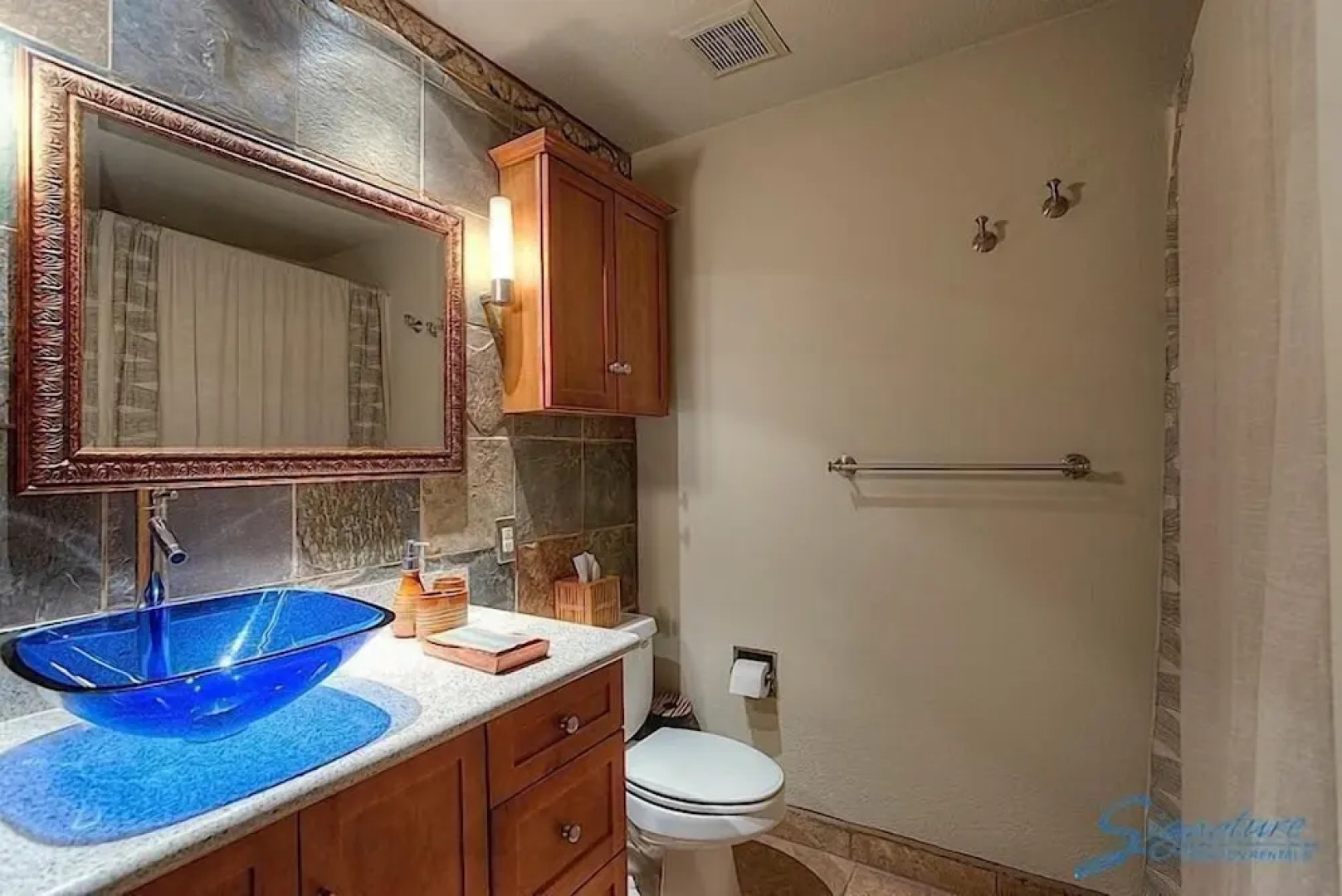 Continental Gardens By Signature Vacation Rentals