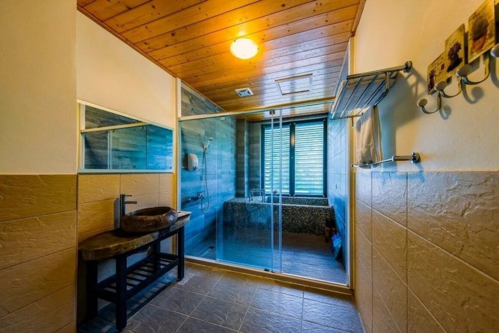 Lakeside Spendtime B&B