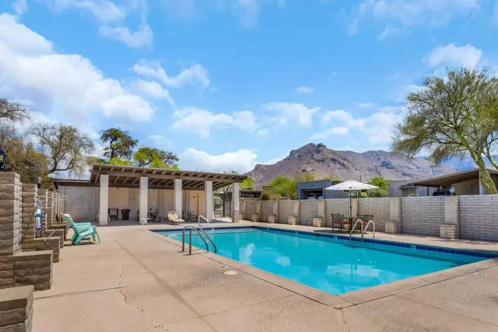 Catalina Del Oro By Casago