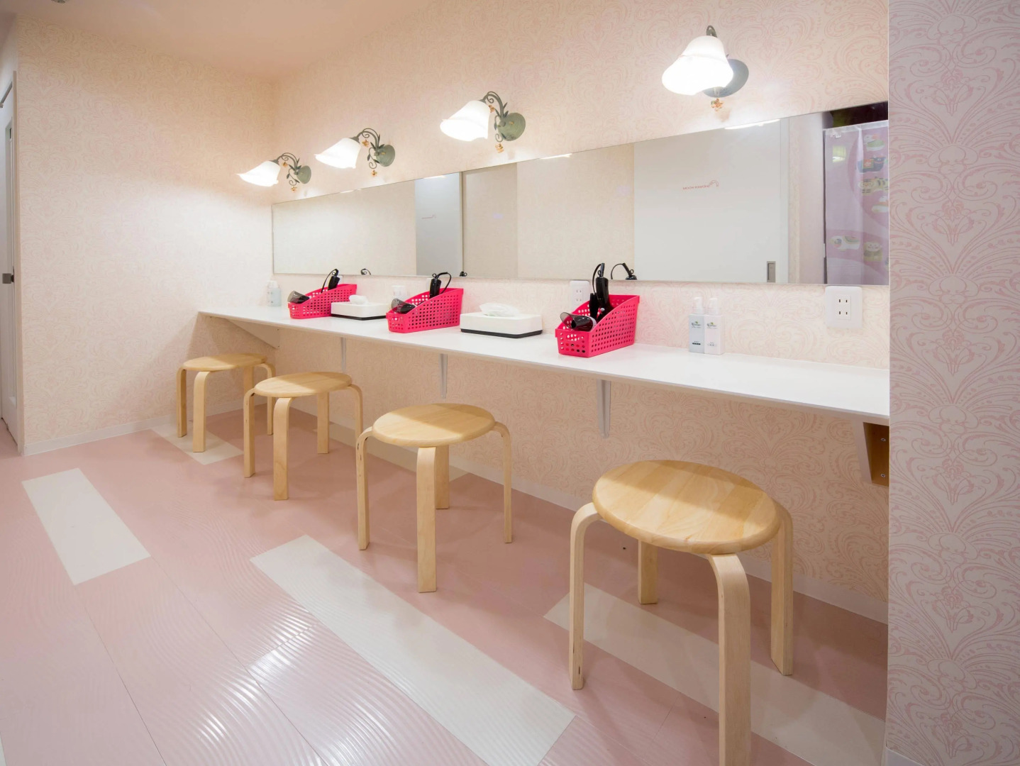 HOSTEL　WASABI Nagoya Ekimae