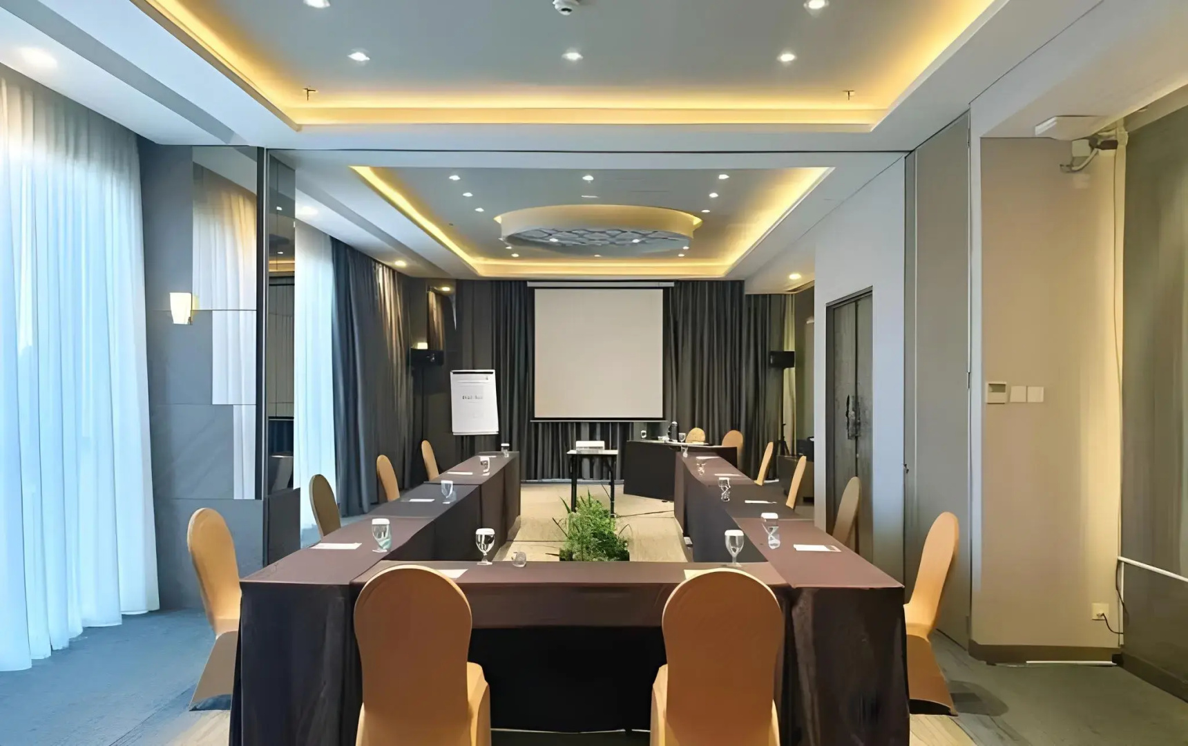 Patra Jasa Cirebon Hotel