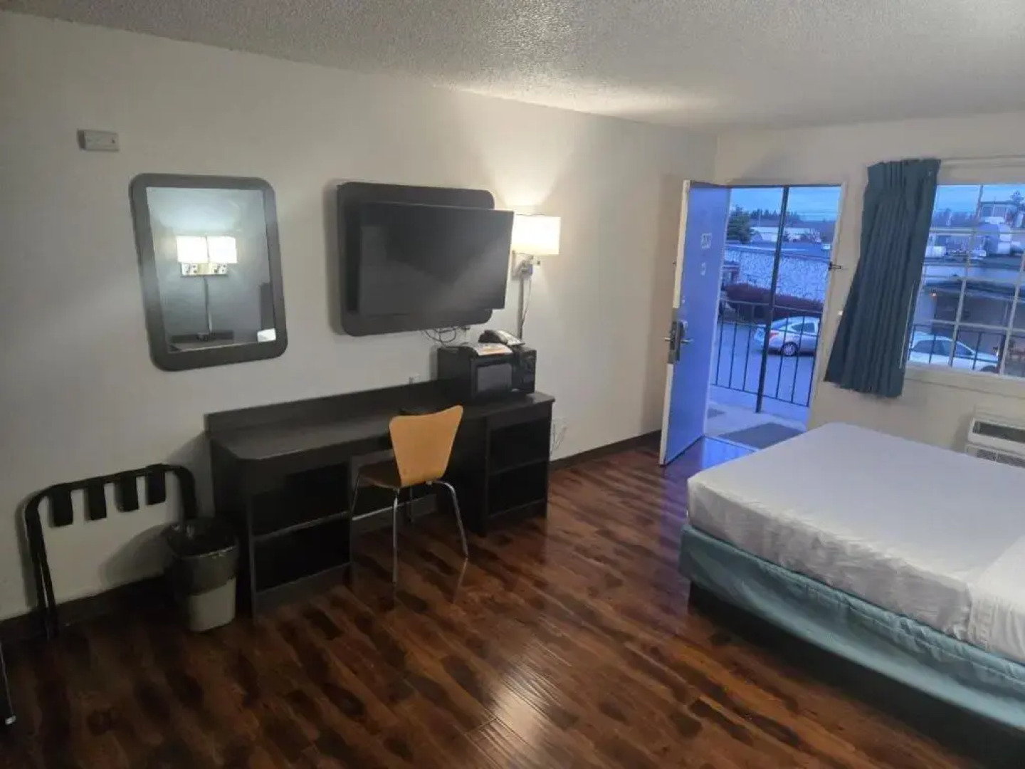 OYO Hotel St. Helens, OR