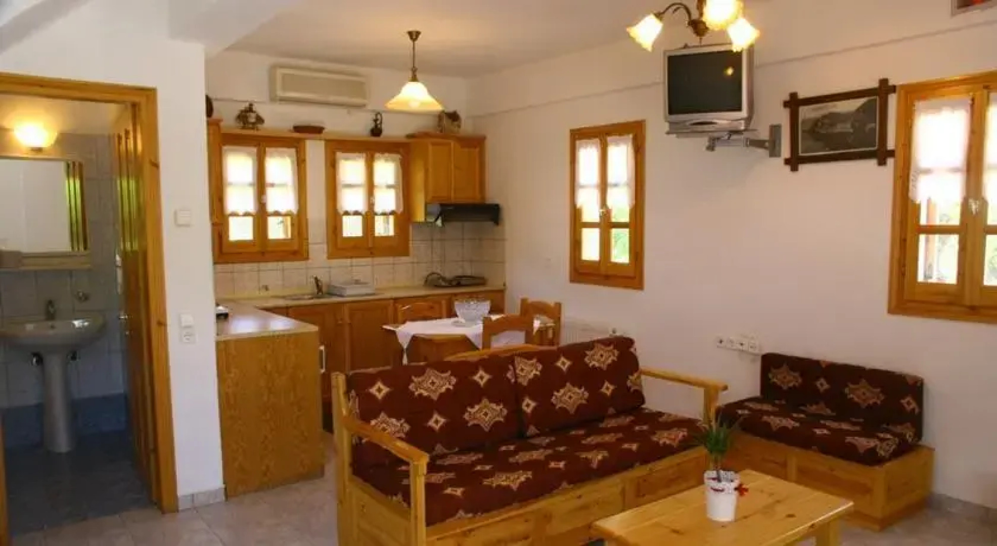 Charikleia Maissonetes