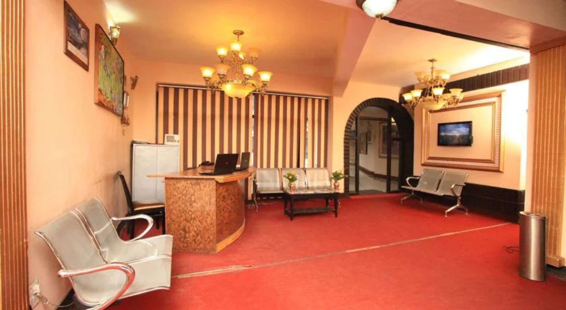 Hotel Pride Continental