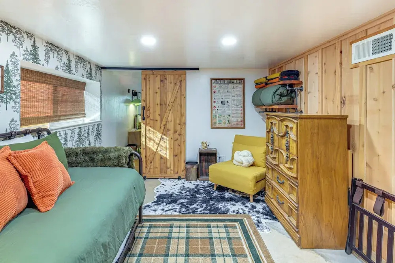 Walk to Golf, Lake: Twain Harte Cabin w/ Fireplace