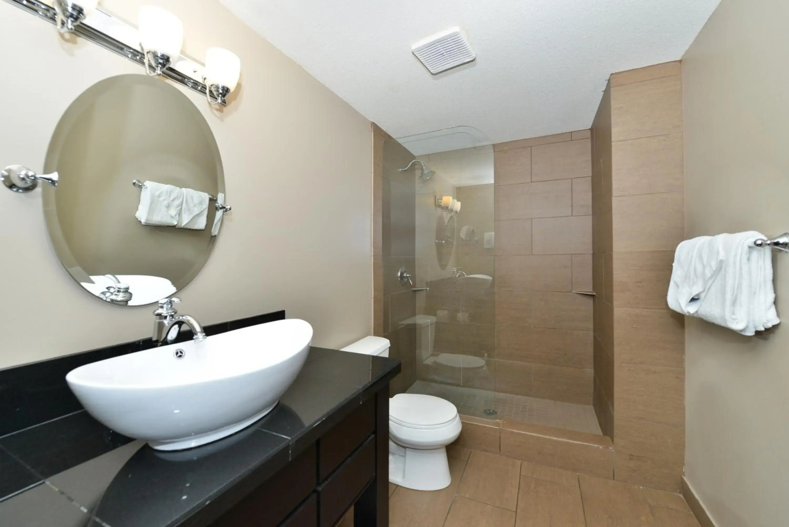 Prestige Vernon Hotel