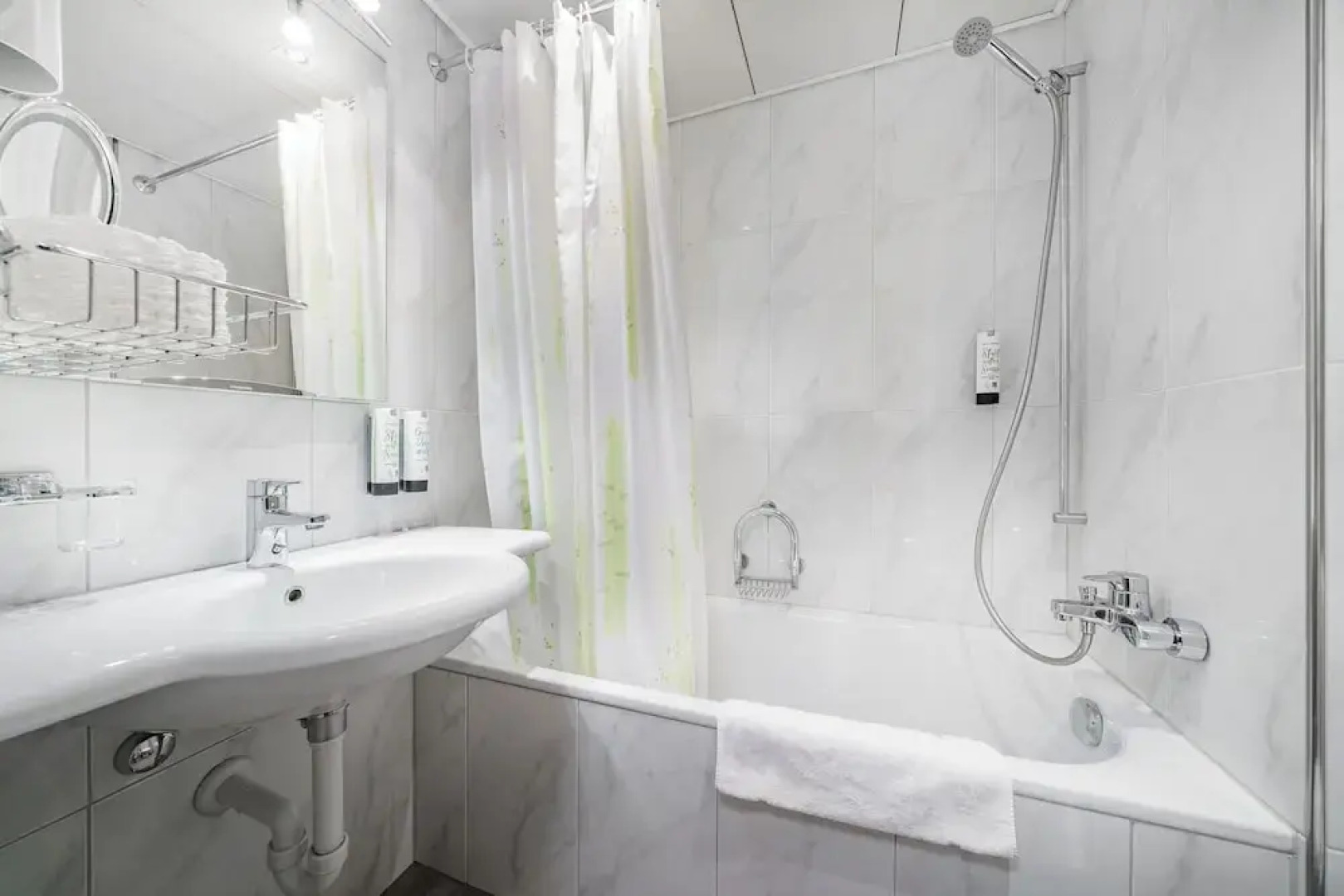 Hotel Linde 24h Self Check-in