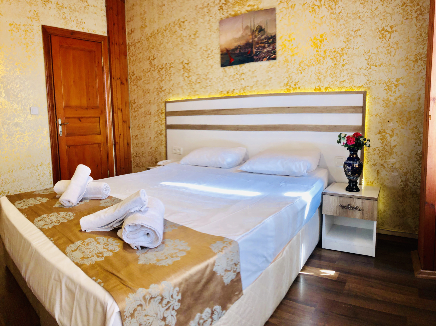 Theodian Hotel