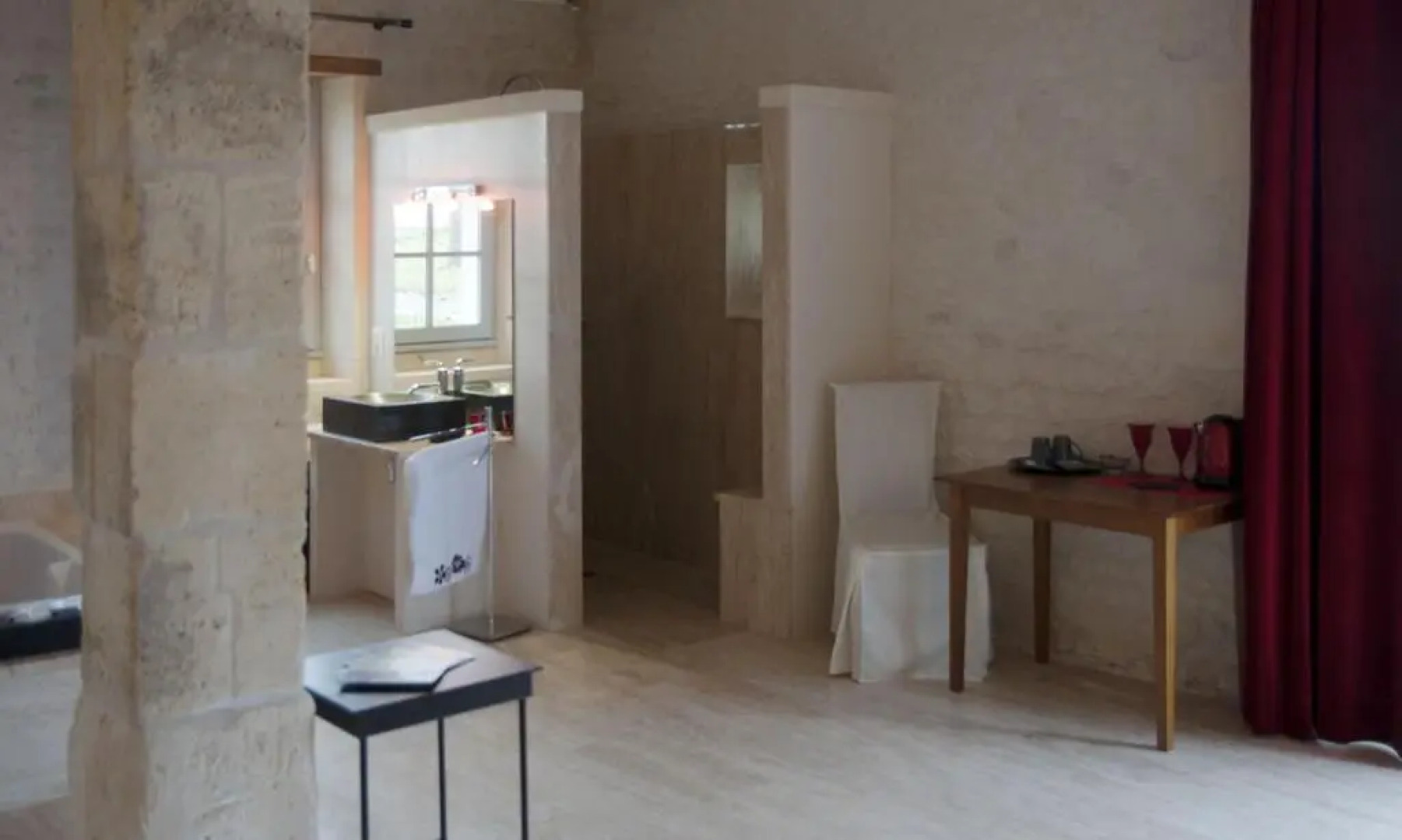 Chambre dhôtes Clos des Pierres Blanches