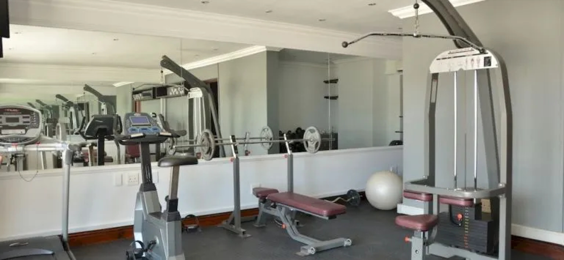 BON Hotel Shelley Point