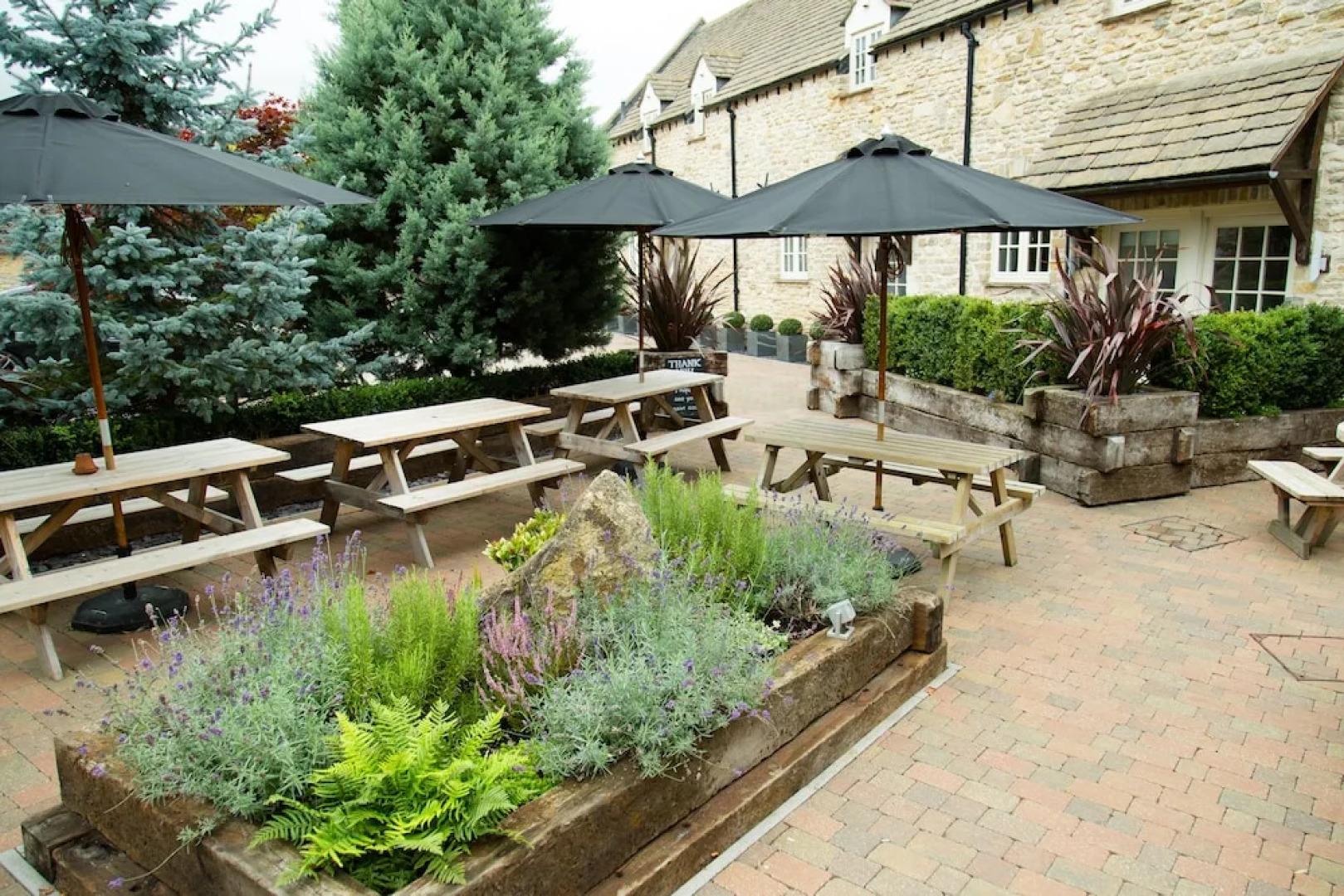 The Dashwood Hotel & Restaurant