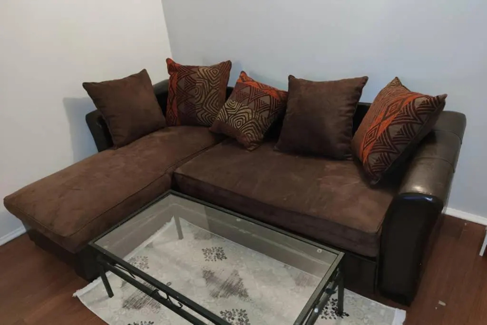 Super Appart ds pavillon, équipé, calme (Ref: KA0)