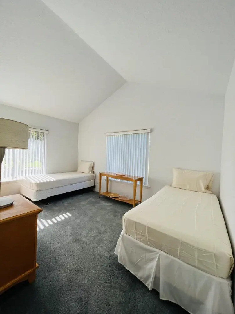 Swiss 58 - Lake Denise