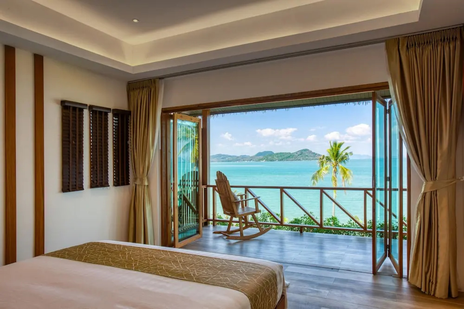 Coconut Grove Villas