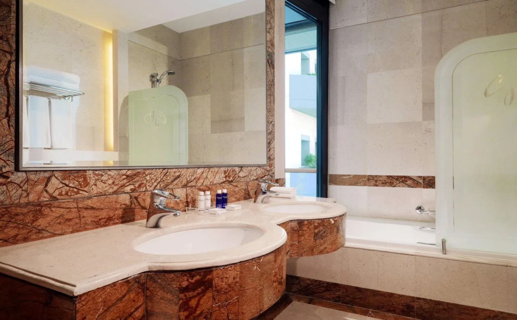 Grand Hills, a Luxury Collection Hotel & Spa, Broumana